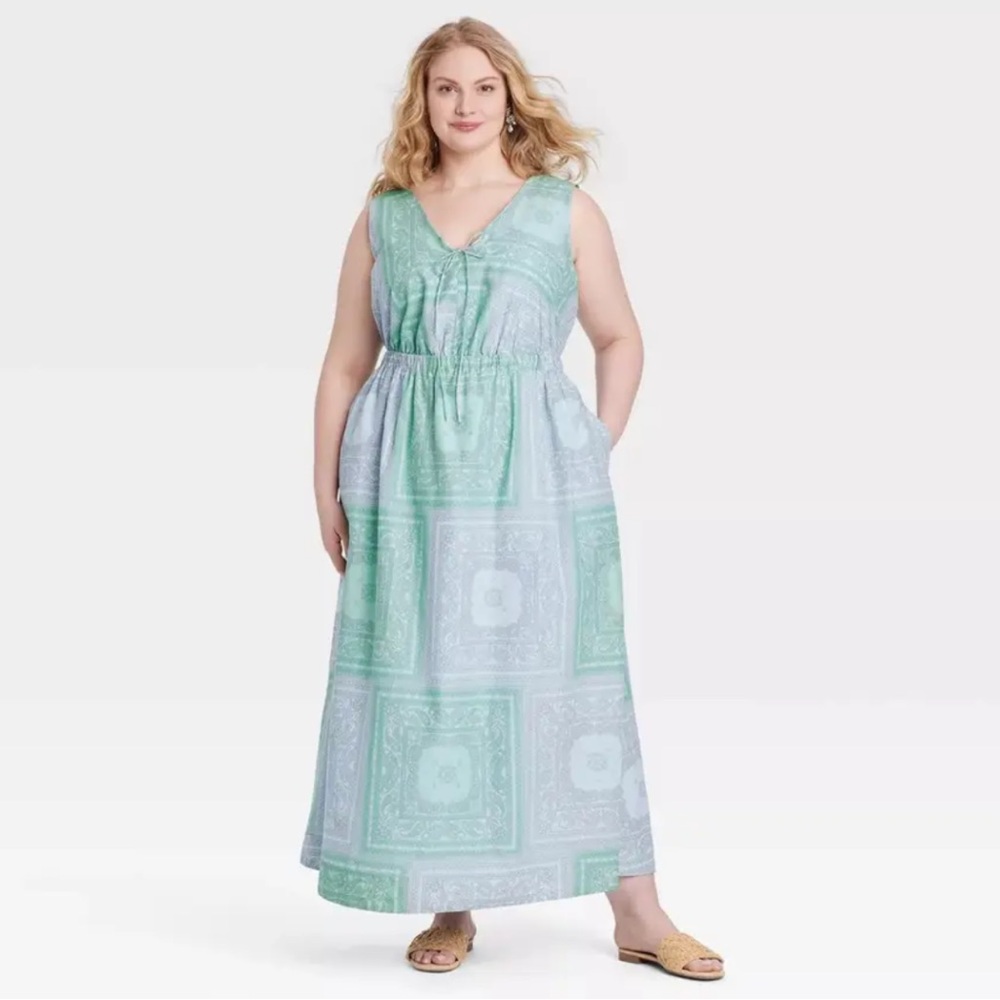 Universal Thread Paisley Bandanna Patchwork Print… - image 1